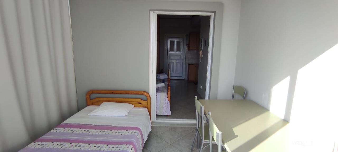 דירות קנאלי Eirini House מראה חיצוני תמונה